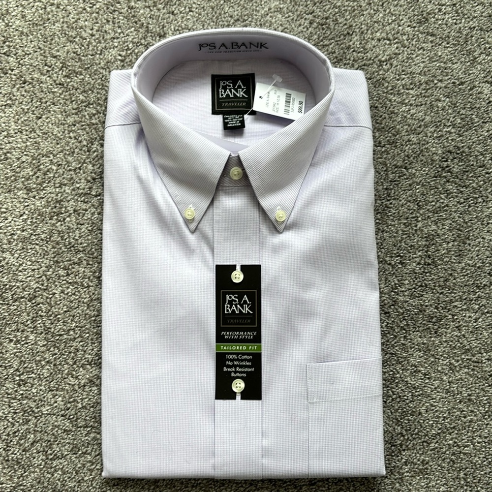Traveler Shirt Tailored Fit.